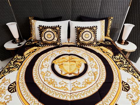 cuchion versace palms|Versace Home Décor .